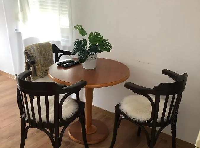 Borbely * ナジカニジャ